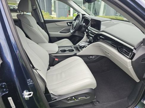 Used 2025 Acura MDX FWD w/ Technology Package image 20