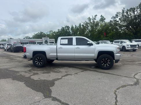 Used 2016 Chevrolet Silverado 1500 LT w/ All Star Edition AWD/4WD image 8