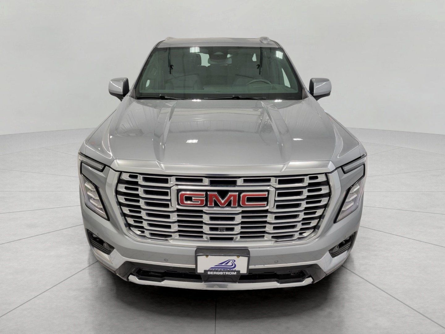 Used 2025 GMC Yukon XL Denali AWD/4WD image 41