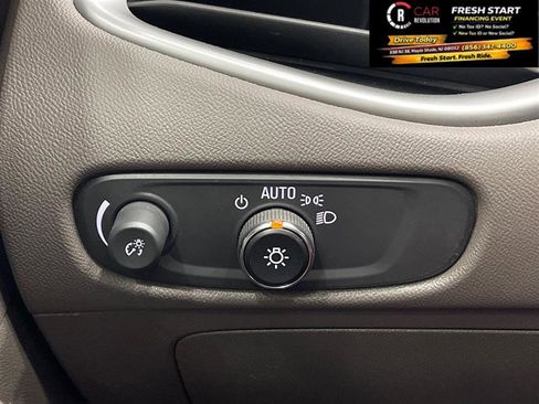 Used 2022 Chevrolet Malibu LT FWD image 30