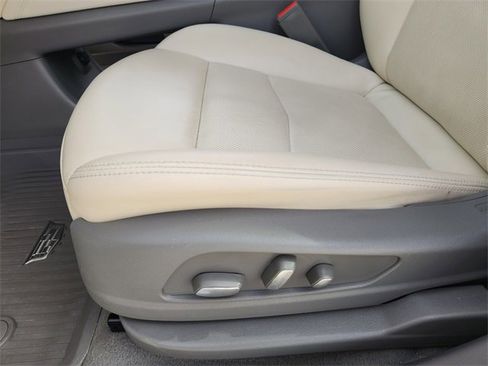 Used 2023 Cadillac XT5 Premium Luxury w/ Technology Package image 22