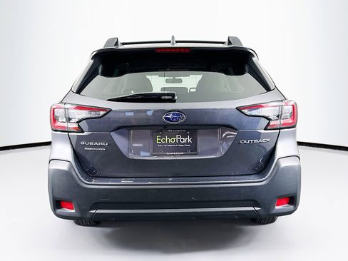 Used 2025 Subaru Outback Premium image 7