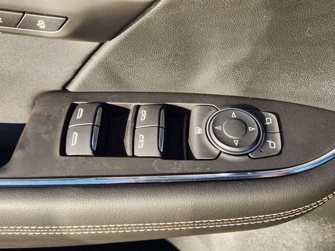 New 2025 Buick Envision Sport Touring image 28