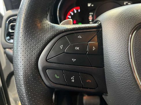 Used 2025 Dodge Durango GT RWD image 19