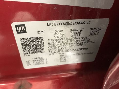 Used 2023 Chevrolet Silverado 1500 LTZ AWD/4WD image 17