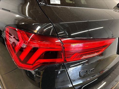 Used 2025 Audi Q3 2.0T Premium Plus w/ Premium Plus Package AWD/4WD image 29