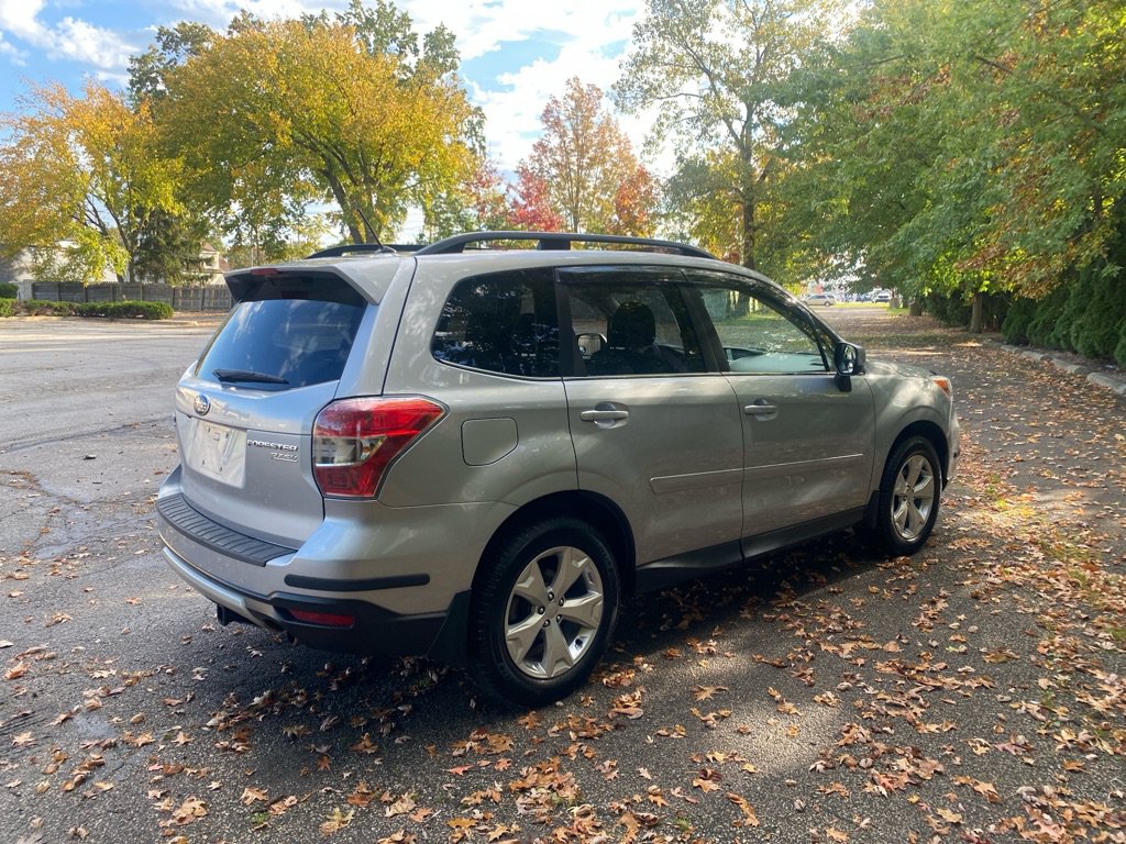 Used 2014 Subaru Forester 2.5i Limited AWD/4WD image 5
