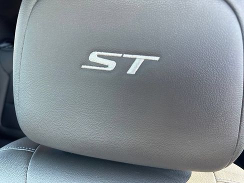 Used 2024 Buick Envista Sport Touring w/ Convenience I Package FWD image 28