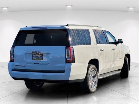 Used 2016 GMC Yukon XL SLE w/ HD Trailering Package image 6