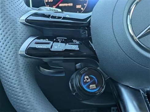 Used 2025 Mercedes-Benz C 43 AMG 4MATIC Sedan image 19