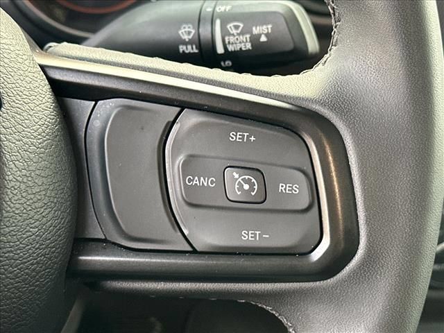 Used 2023 Jeep Gladiator Sport AWD/4WD image 24
