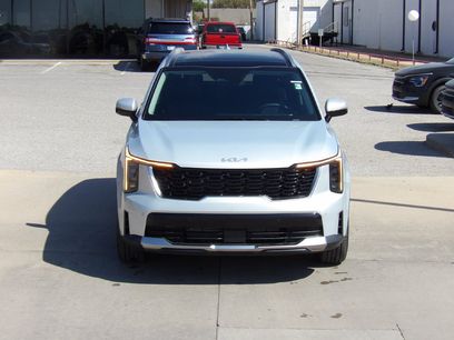 New 2026 Kia Sorento S w/ S Panoramic Sunroof Package