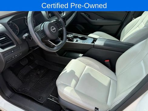 Certified 2023 Nissan Rogue SV w/ SV Premium B Package FWD image 8