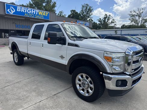 Used 2016 Ford F350 Lariat w/ Snow Plow Prep Package AWD/4WD image 4