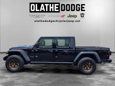 Used 2021 Jeep Gladiator Rubicon w/ Cold Weather Group AWD/4WD image 20