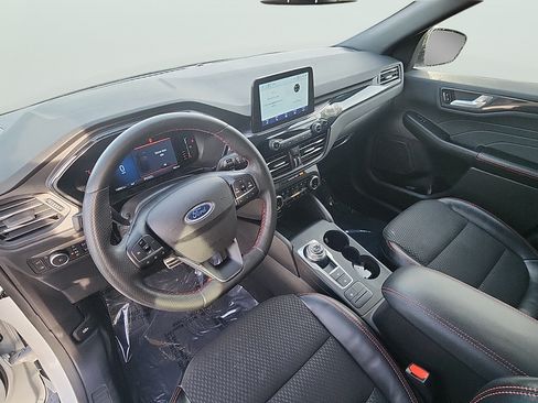 Used 2023 Ford Escape ST-Line Select AWD/4WD image 20