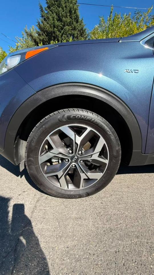 Used 2021 Kia Sportage EX w/ EX Technology Package AWD/4WD image 10