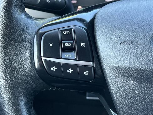 Used 2021 Ford Escape SE w/ Cold Weather Package FWD image 31