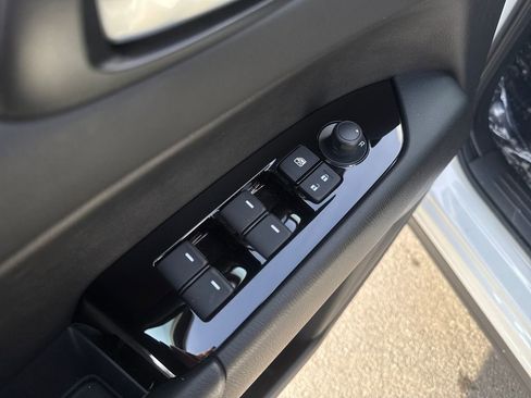 New 2025 MAZDA CX-5 AWD 2.5 S w/ Preferred Package image 19