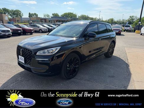 Used 2023 Lincoln Corsair Reserve w/ Equipment Group 202A AWD/4WD image 1