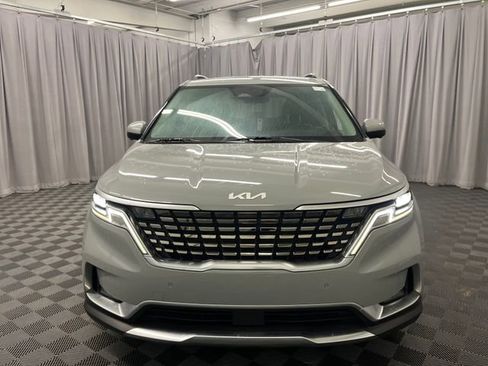 Certified 2022 Kia Carnival SX image 3