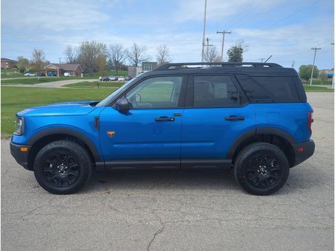 New 2025 Ford Bronco Sport Badlands image 4