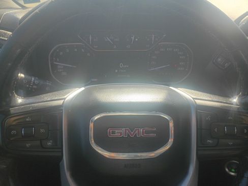 Used 2021 GMC Sierra 1500 Elevation w/ X31 Off-Road Package AWD/4WD image 16
