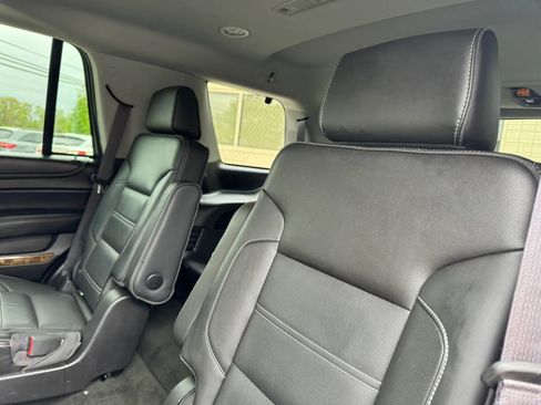 Used 2016 GMC Yukon Denali w/ Open Road Package AWD/4WD image 38