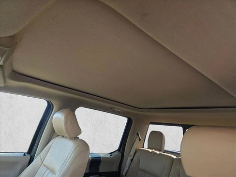 Used 2018 Ford F150 XLT w/ Equipment Group 302A Luxury image 16