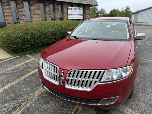 Used 2010 Lincoln MKZ FWD image 2