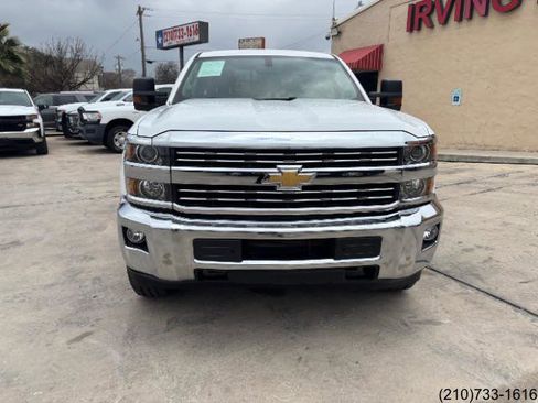 Used 2018 Chevrolet Silverado 3500 W/T w/ WT Convenience Package image 2