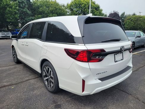 New 2026 Honda Odyssey EX-L image 6