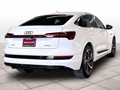 Used 2023 Audi e-tron Premium Plus w/ Premium Plus Package AWD/4WD image 14