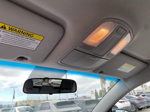 Used 2017 Hyundai Tucson Sport image 24