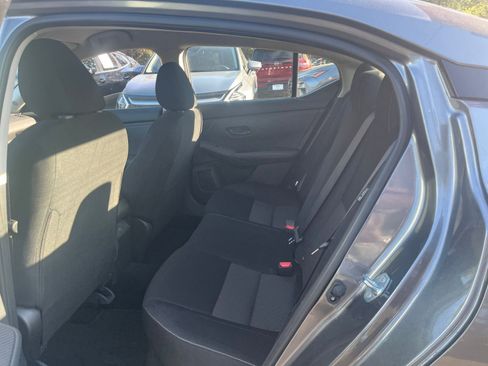 Used 2025 Nissan Sentra SV image 23