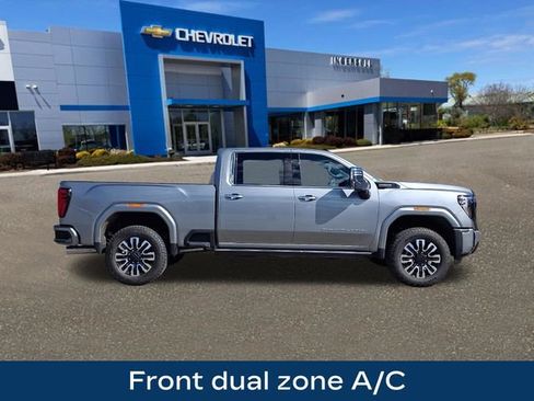 Used 2026 GMC Sierra 2500 Denali Ultimate image 10