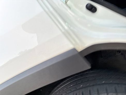 Used 2023 Toyota RAV4 XLE AWD/4WD image 17