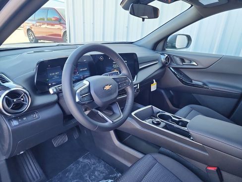 New 2026 Chevrolet Equinox LT image 13