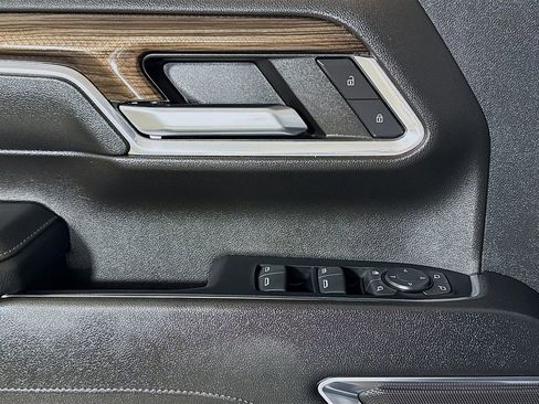 Certified 2024 Chevrolet Silverado 2500 LT w/ Texas Edition AWD/4WD image 16