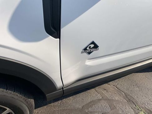 Used 2021 Ford Bronco Sport Outer Banks AWD/4WD image 11