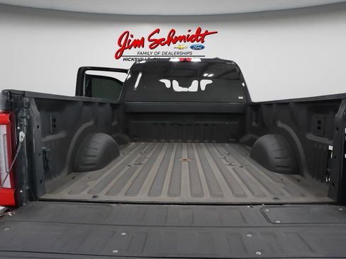 Used 2024 Ford F450 Platinum w/ FX4 Off-Road Package AWD/4WD image 39