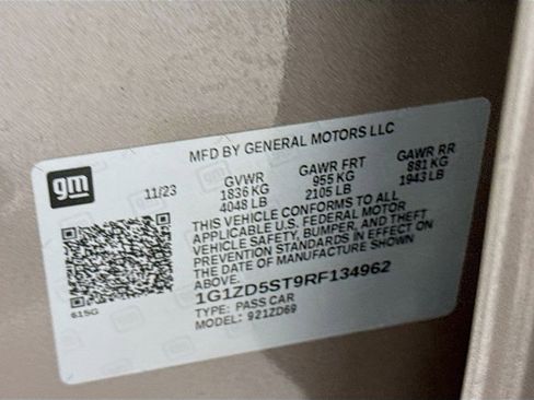 Used 2024 Chevrolet Malibu LT FWD image 39