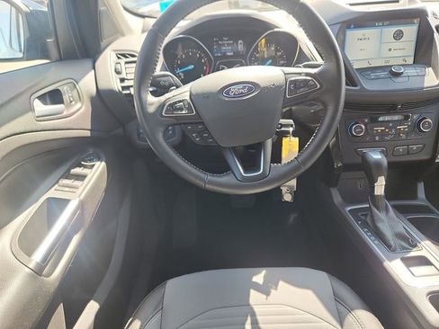 Certified 2017 Ford Escape SE w/ Equipment Group 201A AWD/4WD image 10