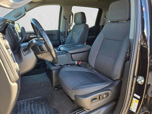 Used 2020 Chevrolet Silverado 1500 LT w/ Texas Edition image 11