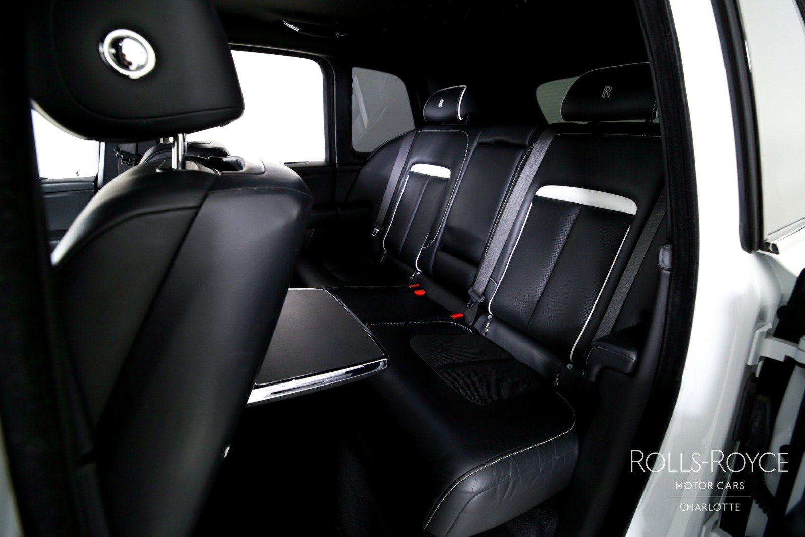 Used 2020 Rolls-Royce Cullinan AWD/4WD image 19