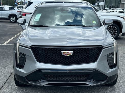 Used 2024 Cadillac XT4 Sport FWD image 8
