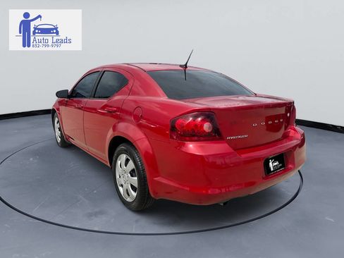 Used 2014 Dodge Avenger SE image 6