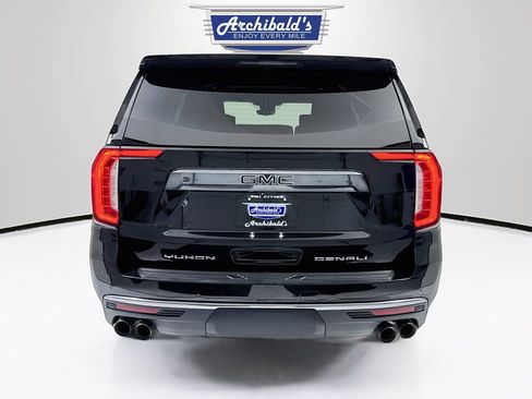 Used 2023 GMC Yukon Denali Ultimate w/ LPO, Floor Liner Package AWD/4WD image 7