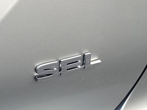 Used 2024 Mitsubishi Outlander SEL AWD/4WD image 5