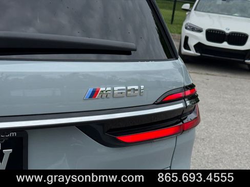 Used 2026 BMW X7 M60i AWD/4WD image 11